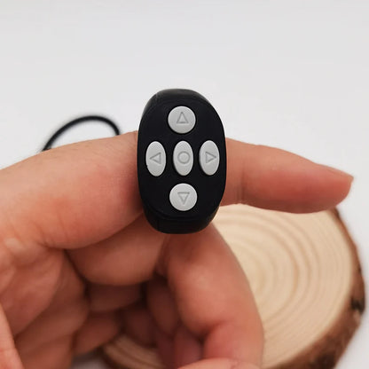 2024 Bluetooth Tiktok Remote Control Ring Gadget Flipping Selfie Fingertip Controller Give Likes 4 Buttons 10m for IPhone Xiaomi